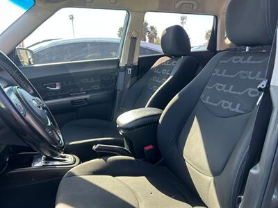 2013 Kia Soul +   - Photo 11 - Riverside, CA 92508