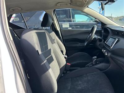 2022 Nissan Kicks S   - Photo 16 - Riverside, CA 92508