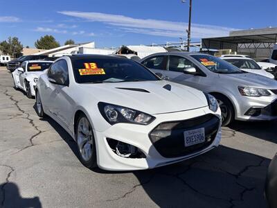 2013 Hyundai Genesis Coupe 3.8 R-Spec   - Photo 1 - Riverside, CA 92508