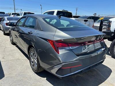 2024 Hyundai ELANTRA SEL   - Photo 29 - Riverside, CA 92508