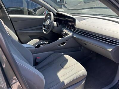 2024 Hyundai ELANTRA SEL   - Photo 40 - Riverside, CA 92508