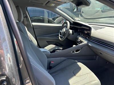 2024 Hyundai ELANTRA SEL   - Photo 16 - Riverside, CA 92508