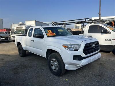 2017 Toyota Tacoma SR5   - Photo 27 - Riverside, CA 92508