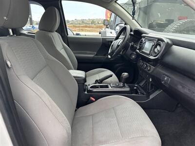 2017 Toyota Tacoma SR5   - Photo 20 - Riverside, CA 92508