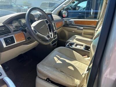 2008 Chrysler Town & Country Limited - Photo 59 - Riverside, CA 92508