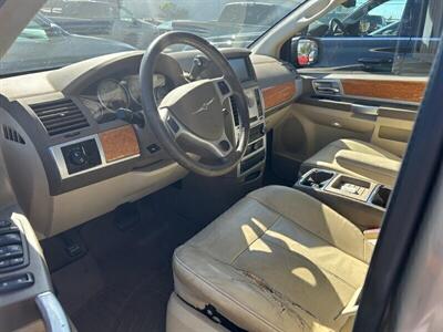 2008 Chrysler Town & Country Limited - Photo 68 - Riverside, CA 92508
