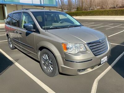 2008 Chrysler Town & Country Limited   - Photo 21 - Riverside, CA 92508