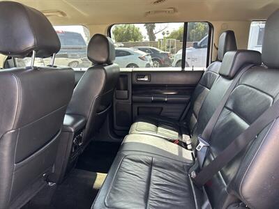 2017 Ford Flex SEL   - Photo 45 - Riverside, CA 92508