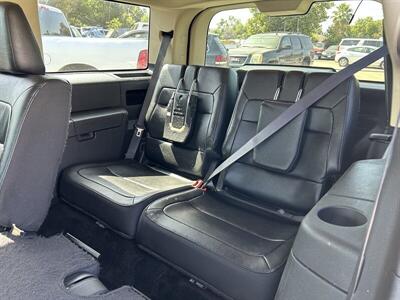 2017 Ford Flex SEL   - Photo 47 - Riverside, CA 92508