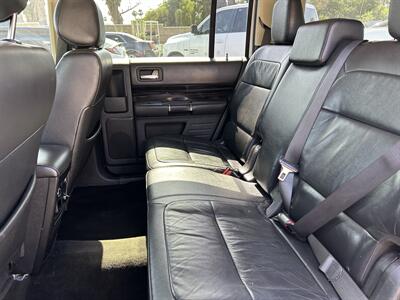 2017 Ford Flex SEL   - Photo 16 - Riverside, CA 92508