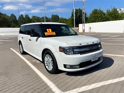 2017 Ford Flex SEL   - Photo 1 - Riverside, CA 92508