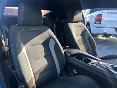 2017 Chevrolet Camaro LT   - Photo 99 - Riverside, CA 92508