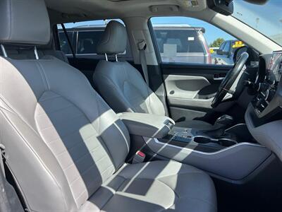 2020 Toyota Highlander Hybrid XLE - Photo 22 - Riverside, CA 92508