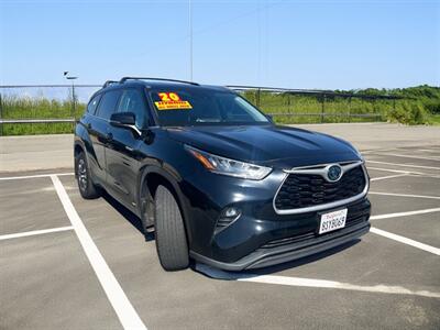 2020 Toyota Highlander Hybrid XLE - Photo 1 - Riverside, CA 92508