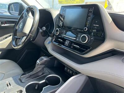 2020 Toyota Highlander Hybrid XLE - Photo 16 - Riverside, CA 92508