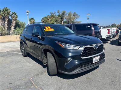 2020 Toyota Highlander Hybrid XLE - Photo 3 - Riverside, CA 92508