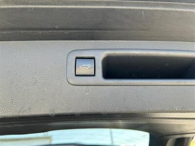 2020 Toyota Highlander Hybrid XLE - Photo 28 - Riverside, CA 92508