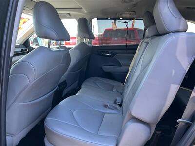 2020 Toyota Highlander Hybrid XLE - Photo 32 - Riverside, CA 92508