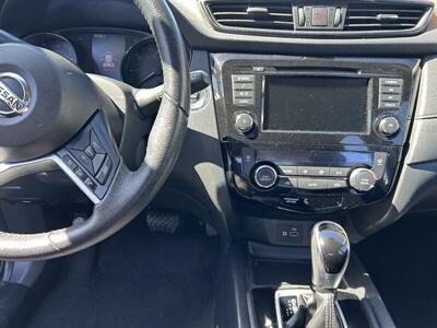 2019 Nissan Rogue SV   - Photo 94 - Riverside, CA 92508