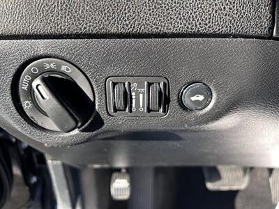 2019 Dodge Charger SXT   - Photo 58 - Riverside, CA 92508
