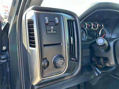 2018 Chevrolet Silverado 1500 LT - Photo 13 - Riverside, CA 92508