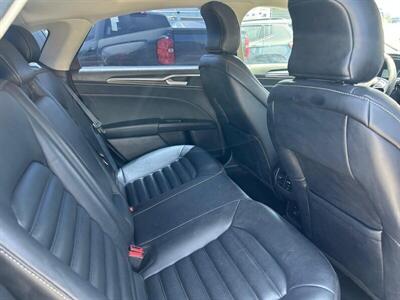 2019 Ford Fusion SEL   - Photo 77 - Riverside, CA 92508