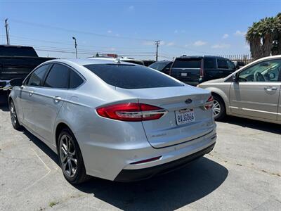 2019 Ford Fusion SEL   - Photo 6 - Riverside, CA 92508