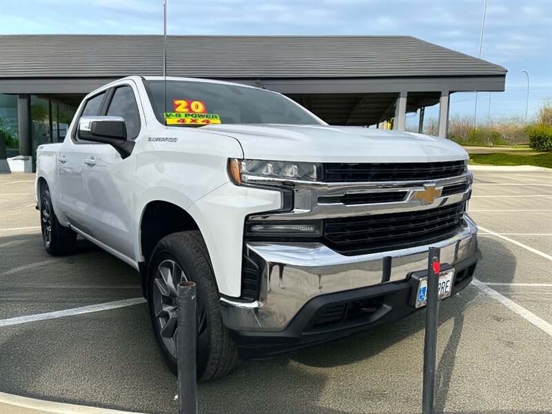 2020 Chevrolet Silverado 1500 LT - Photo 1 - Riverside, CA 92508
