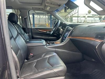 2017 Cadillac Escalade ESV Premium Luxury - Photo 36 - Riverside, CA 92508