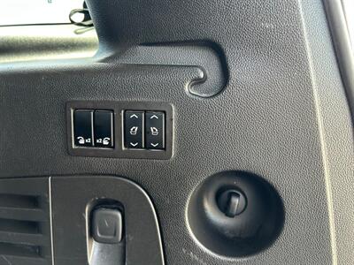 2017 Cadillac Escalade ESV Premium Luxury - Photo 25 - Riverside, CA 92508