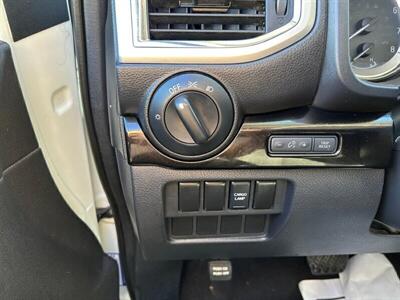 2017 Nissan Titan S   - Photo 89 - Riverside, CA 92508