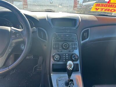 2012 Hyundai Genesis Coupe 2.0T - Photo 29 - Riverside, CA 92508