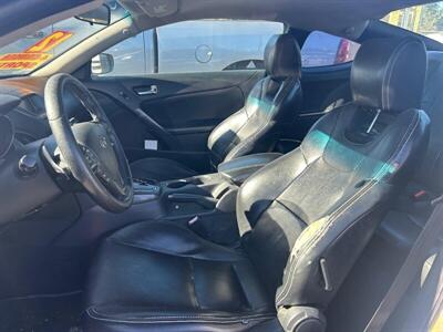 2012 Hyundai Genesis Coupe 2.0T - Photo 33 - Riverside, CA 92508