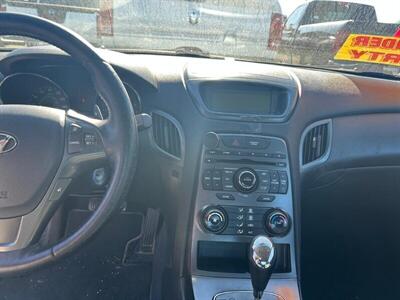 2012 Hyundai Genesis Coupe 2.0T - Photo 62 - Riverside, CA 92508