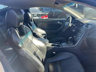 2012 Hyundai Genesis Coupe 2.0T - Photo 30 - Riverside, CA 92508