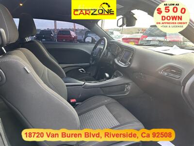 2022 Dodge Challenger SXT   - Photo 30 - Riverside, CA 92508