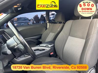 2022 Dodge Challenger SXT   - Photo 20 - Riverside, CA 92508