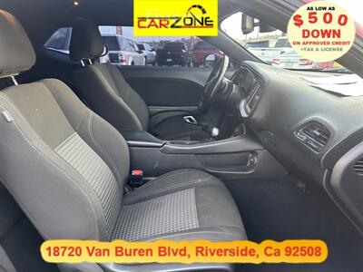 2022 Dodge Challenger SXT   - Photo 29 - Riverside, CA 92508