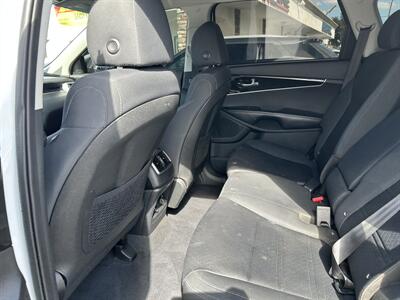 2020 Kia Sorento L   - Photo 20 - Riverside, CA 92508