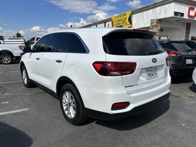 2020 Kia Sorento L   - Photo 28 - Riverside, CA 92508