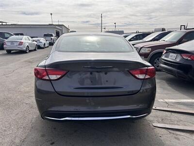 2016 Chrysler 200 Limited   - Photo 68 - Riverside, CA 92508