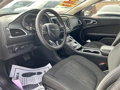 2016 Chrysler 200 Limited   - Photo 26 - Riverside, CA 92508