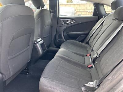 2016 Chrysler 200 Limited   - Photo 95 - Riverside, CA 92508