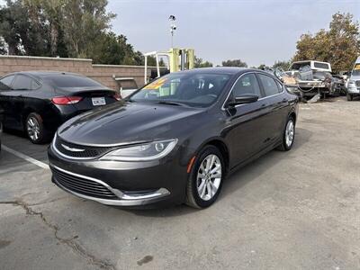 2016 Chrysler 200 Limited   - Photo 84 - Riverside, CA 92508