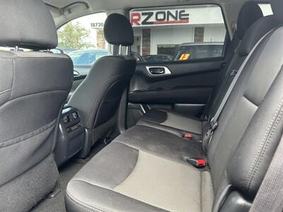 2017 Nissan Pathfinder S   - Photo 49 - Riverside, CA 92508