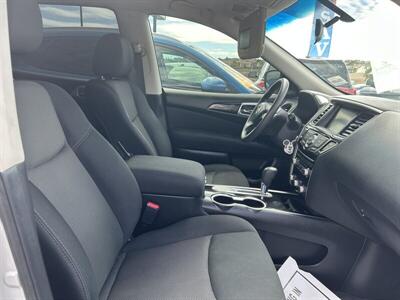 2017 Nissan Pathfinder S   - Photo 41 - Riverside, CA 92508