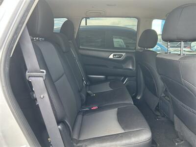 2017 Nissan Pathfinder S   - Photo 35 - Riverside, CA 92508