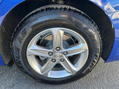 2023 Chevrolet Malibu LS Fleet - Photo 16 - Riverside, CA 92508