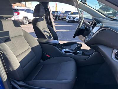 2023 Chevrolet Malibu LS Fleet - Photo 12 - Riverside, CA 92508