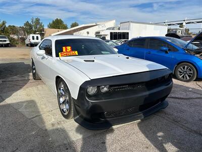 2013 Dodge Challenger SXT   - Photo 6 - Riverside, CA 92508